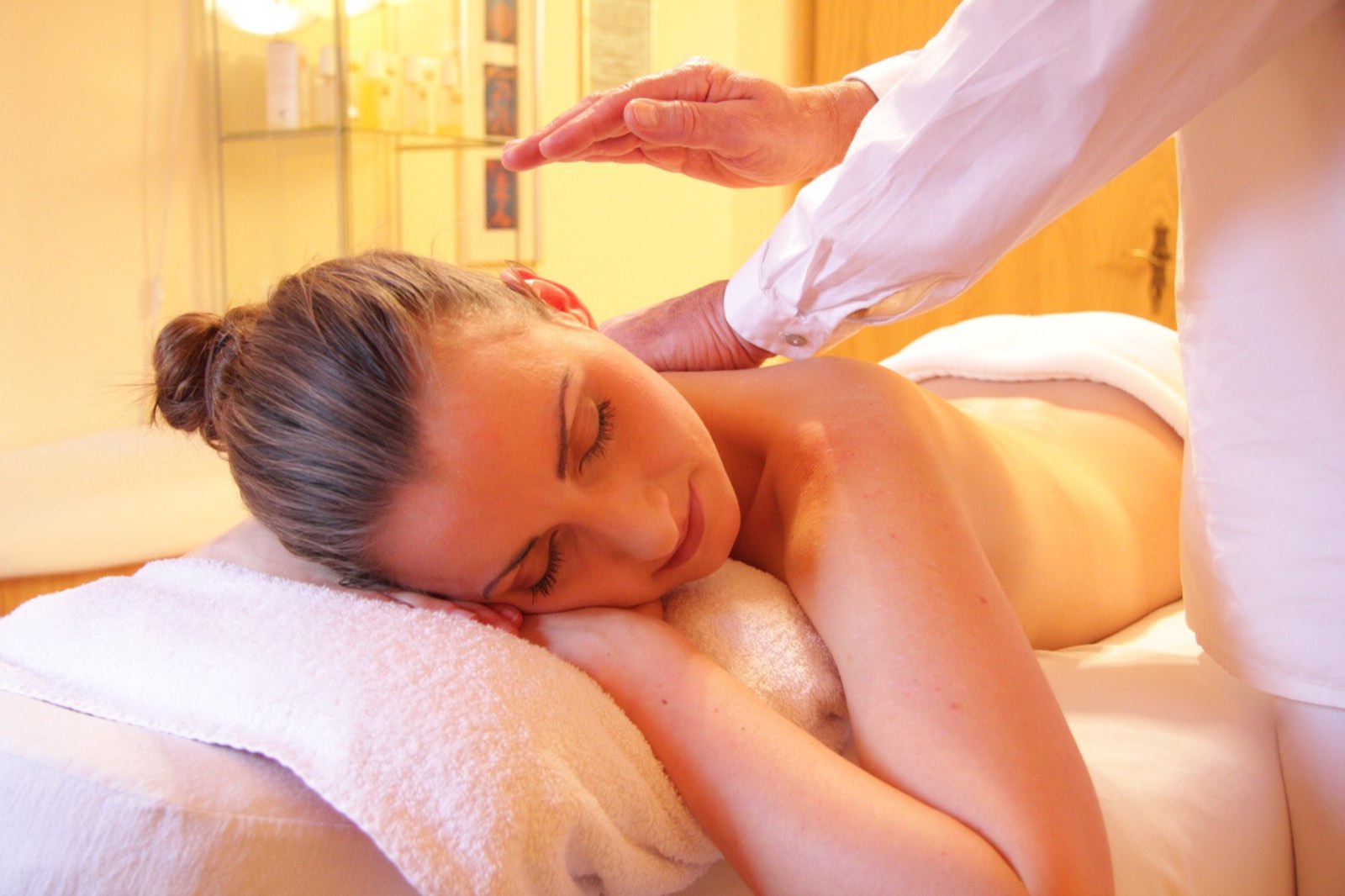 Spa massage treatment